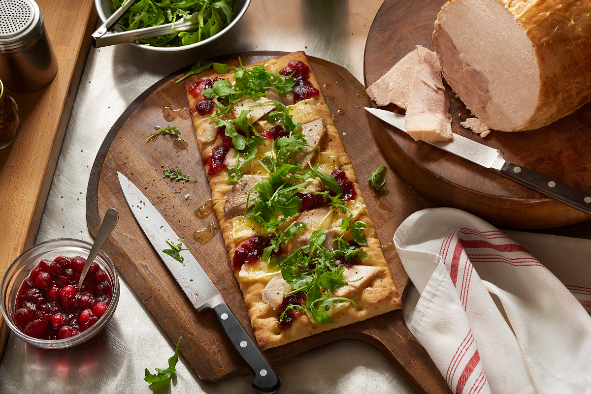 Roasted Turkey and Brie Flatbread