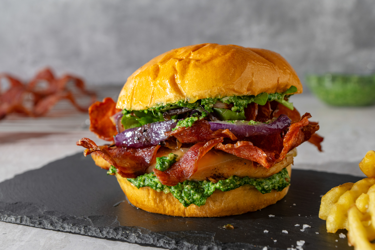 51102 Baconloverschickensandwich 10129 2 1200X800