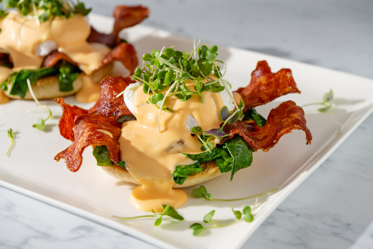 51102 Turkeybaconbreakfastbenedict 10129 6 1200X800