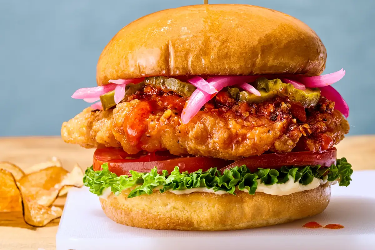 11188 PERDUE 24 Nutmeg Recipe–Chili Crisp Fried Chicken Sandwich 2